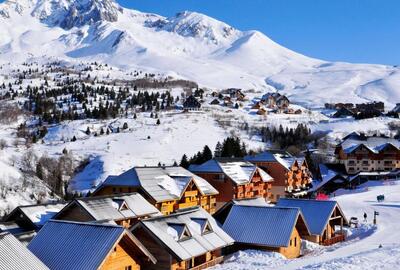 © LE CHALET VICTOIRE_Saint François Longchamp - <em>NOVEHOM TOMASSI VINCENT</em>